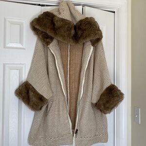Zara Faux Fur Hooded Knit Zip Up Jacket Sz M